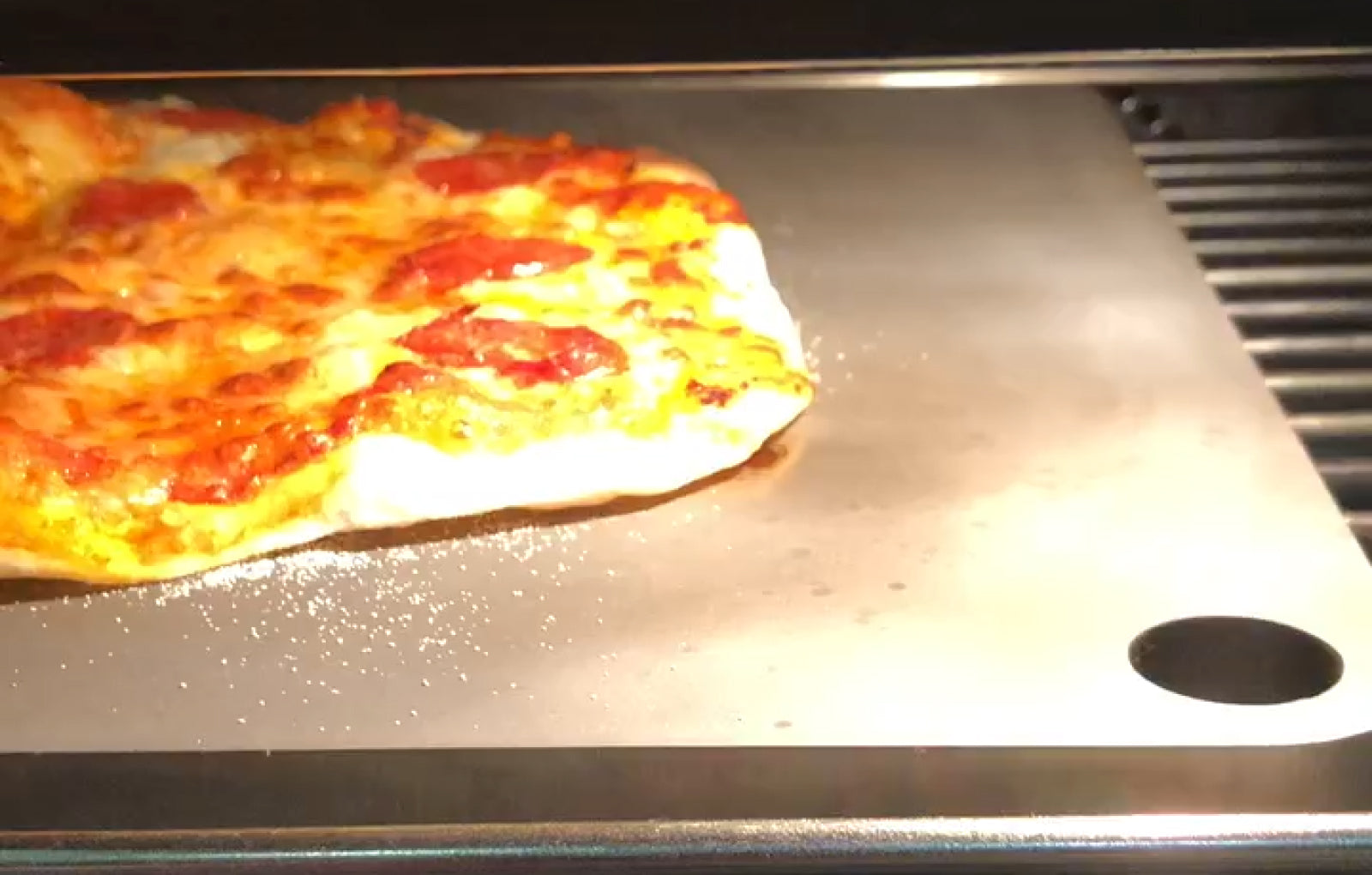 The ANOVA Pizza Steel: Better Crust Starts Here